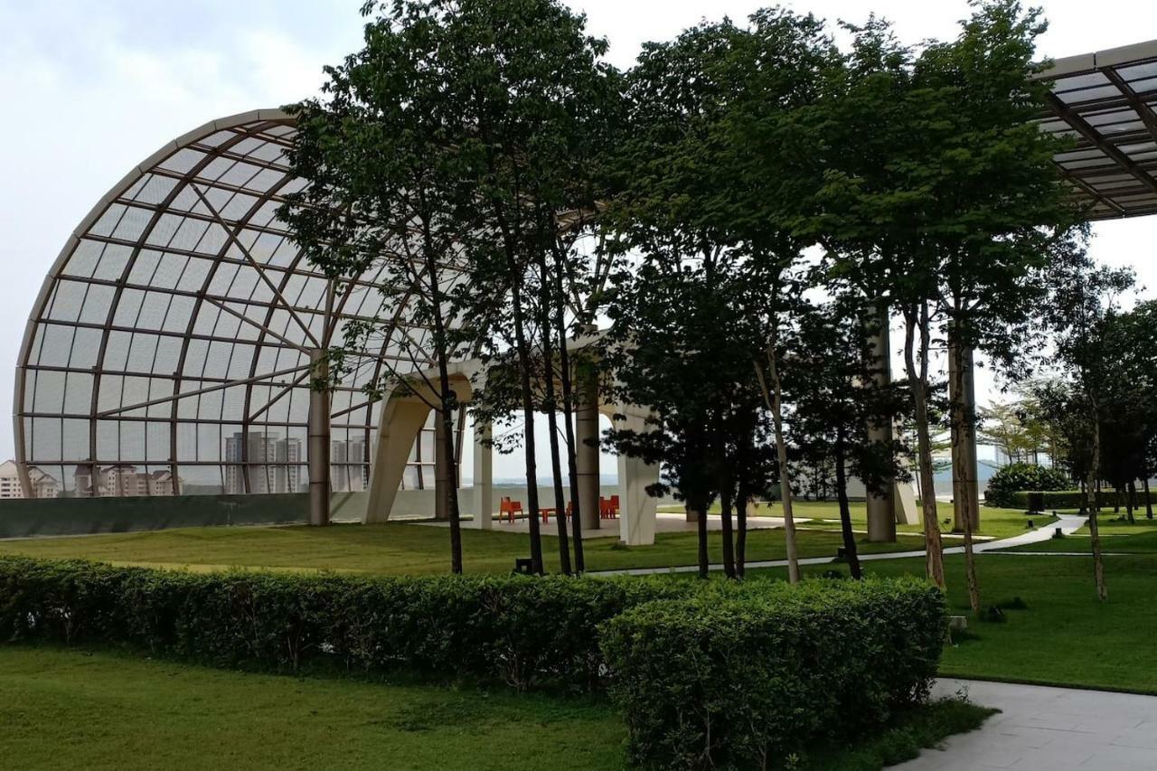 Manee Home Kota Damansara クアラ・セランゴール エクステリア 写真